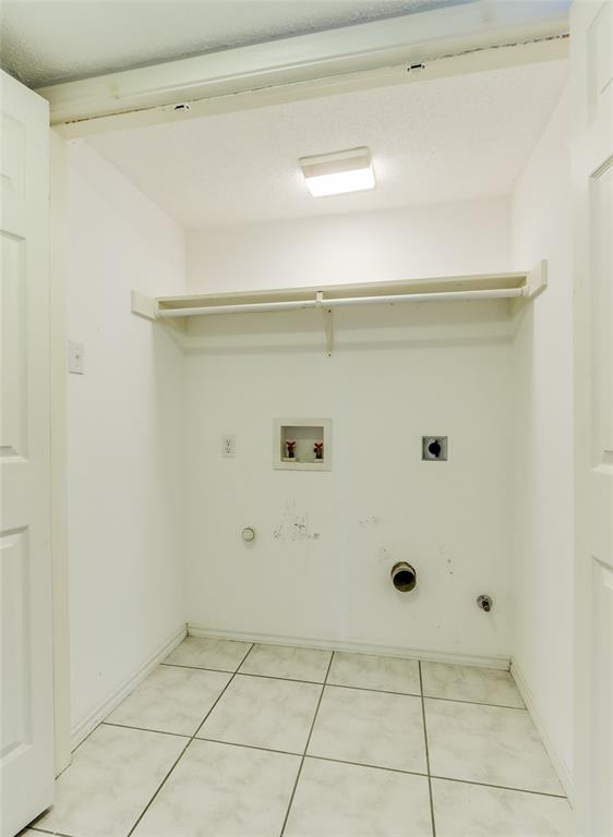 Grapevine, Texas 76051, United States, 3 Bedrooms Bedrooms, ,2 BathroomsBathrooms,Residential,Active,123129