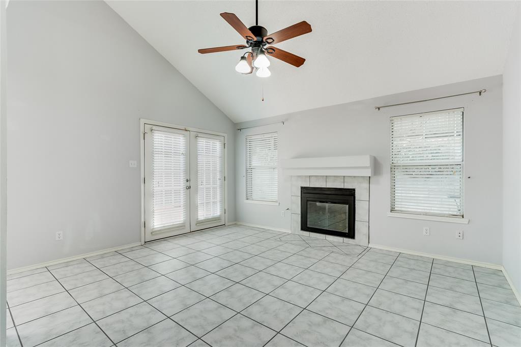 Grapevine, Texas 76051, United States, 3 Bedrooms Bedrooms, ,2 BathroomsBathrooms,Residential,Active,123129