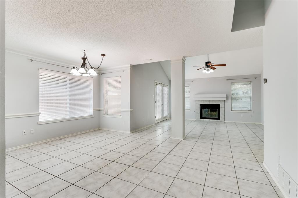 Grapevine, Texas 76051, United States, 3 Bedrooms Bedrooms, ,2 BathroomsBathrooms,Residential,Active,123129