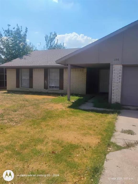 Photo 1 of 9 — 2901 Colonial Drive, Carrollton, TX 75007