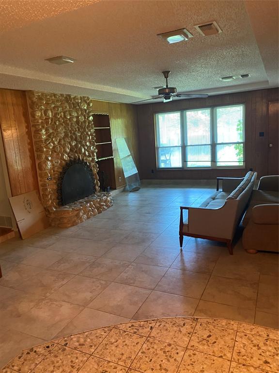 6604 Ems Court