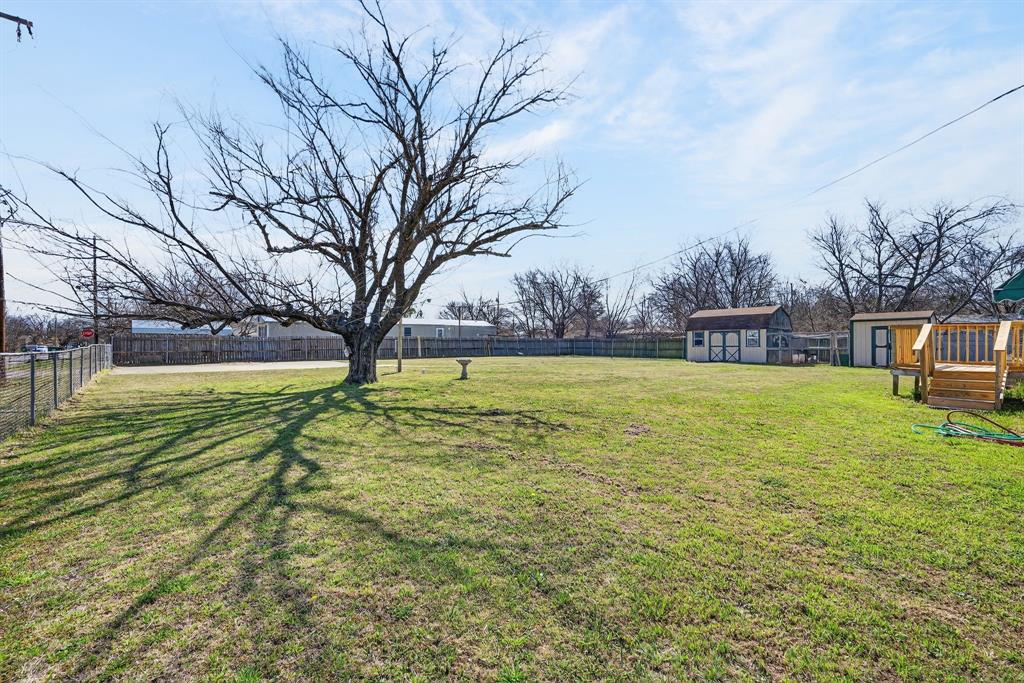 Lawn Terrace - Residential