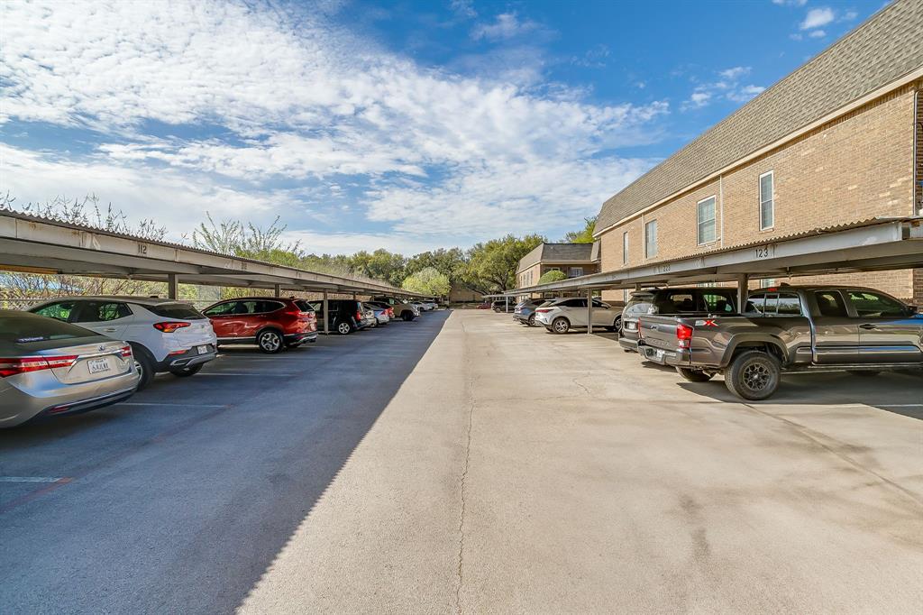 Royale Orleans North Condo - Residential