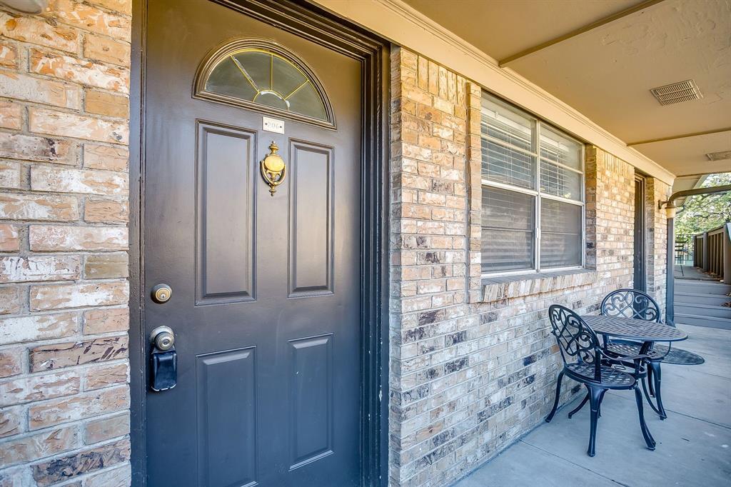 7929 Royal Lane 206