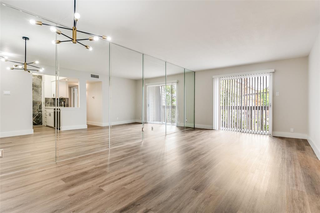 River Oaks Condos - Residential Lease