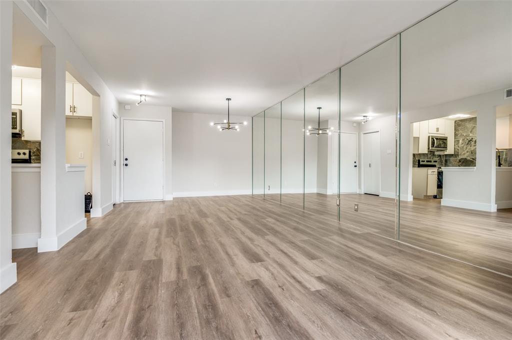 River Oaks Condos - Residential Lease