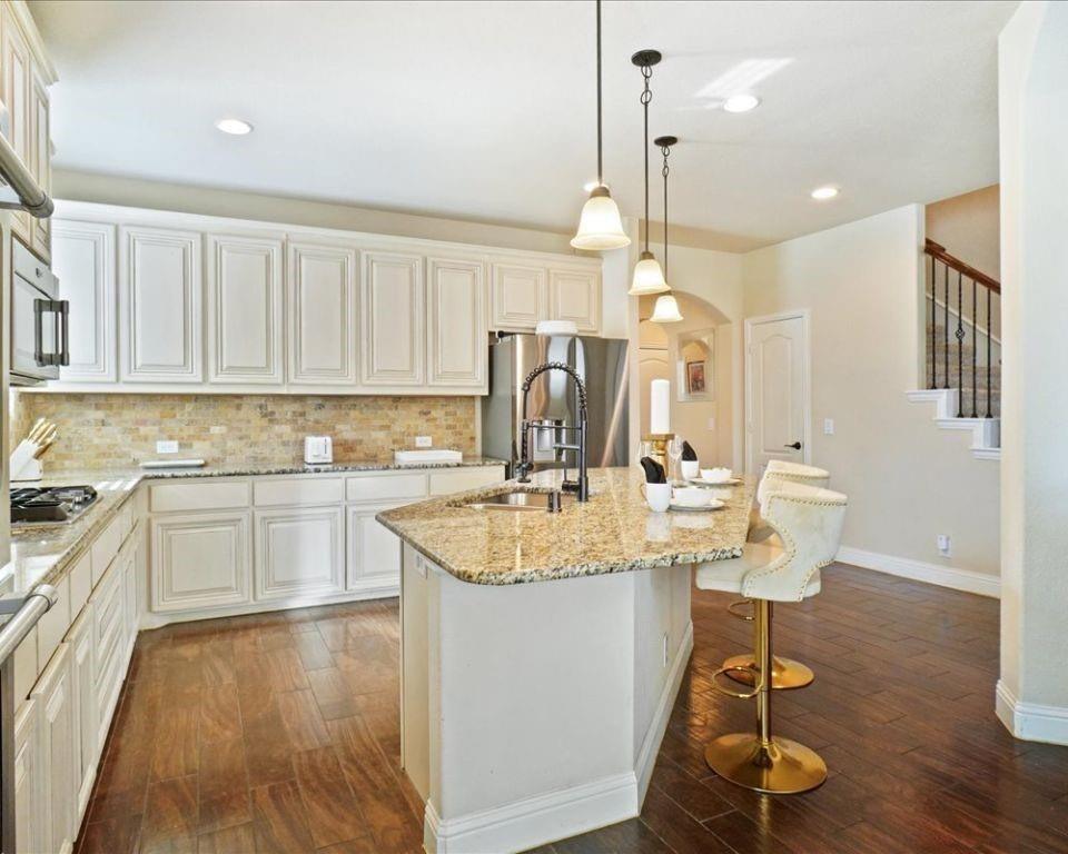 4308 Cherry Lane