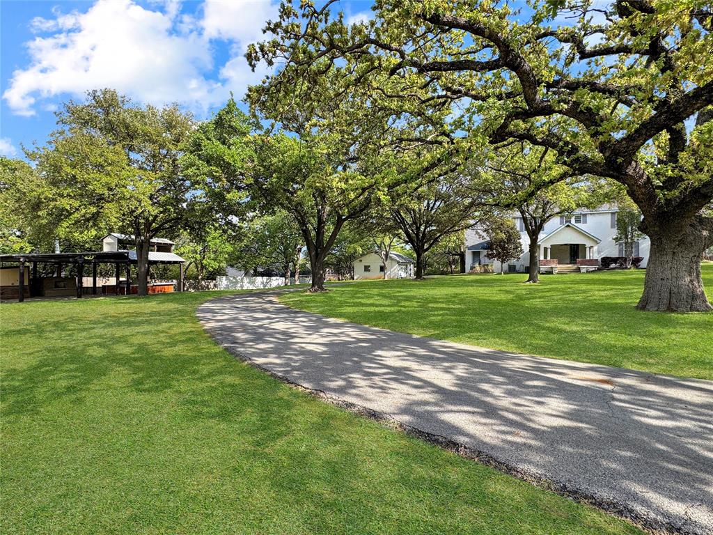 1205 Forest Ridge Drive