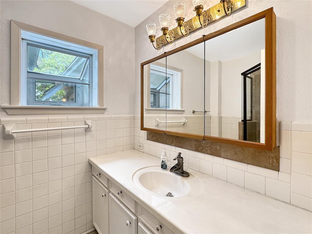 Brookhollow North Add - Residential