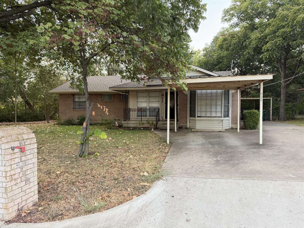 924 Monterey Drive