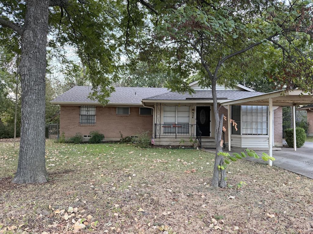 924 Monterey Drive