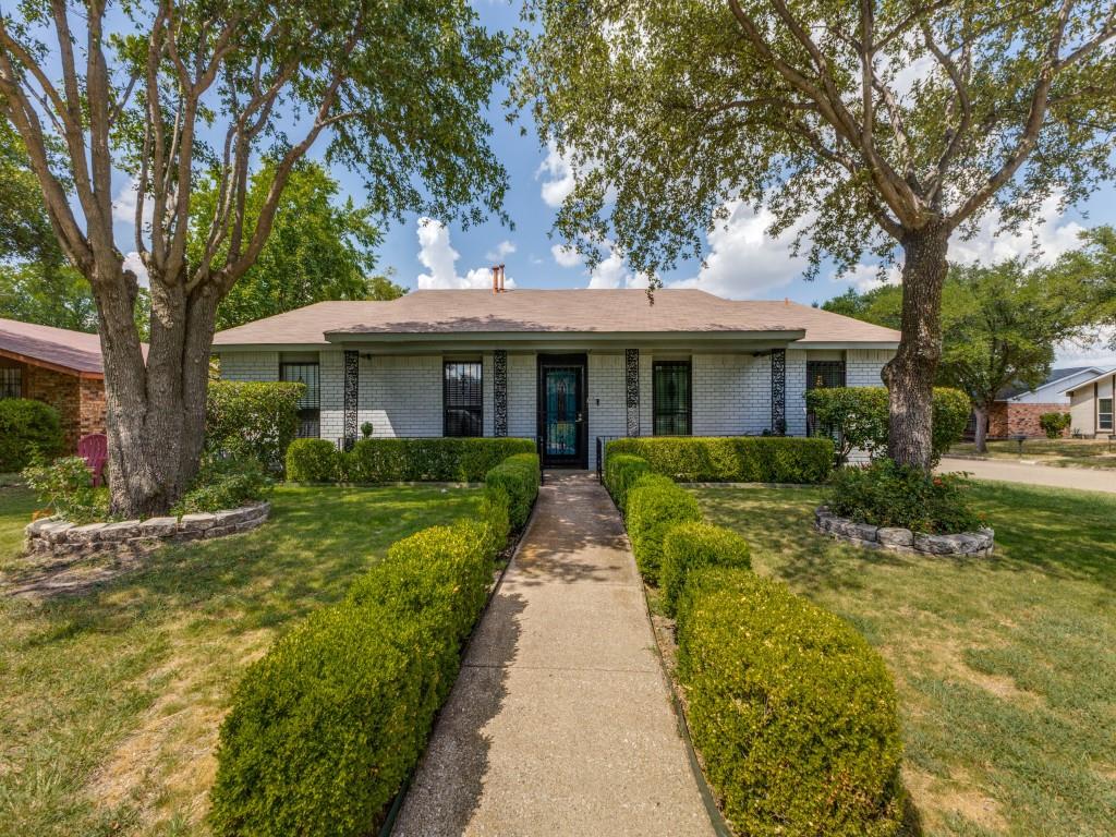 8633 Baumgarten Drive