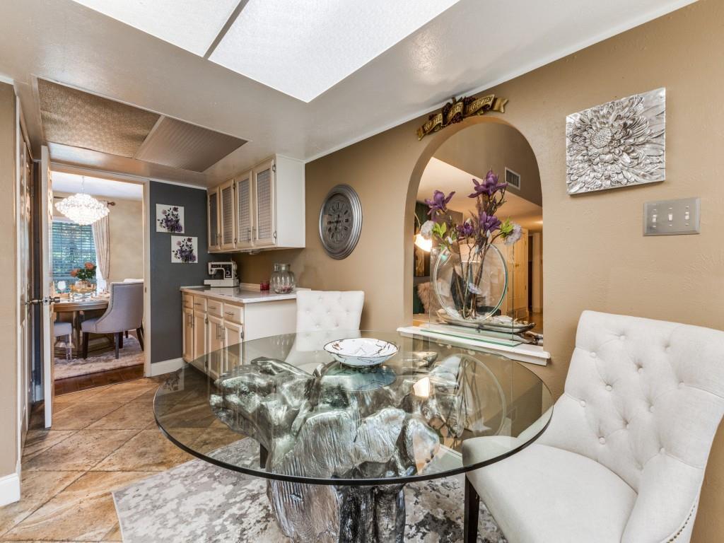 White Rock Village 01 - Residential