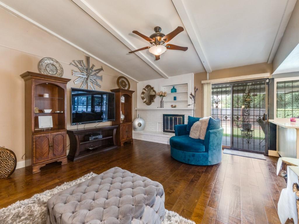 White Rock Village 01 - Residential