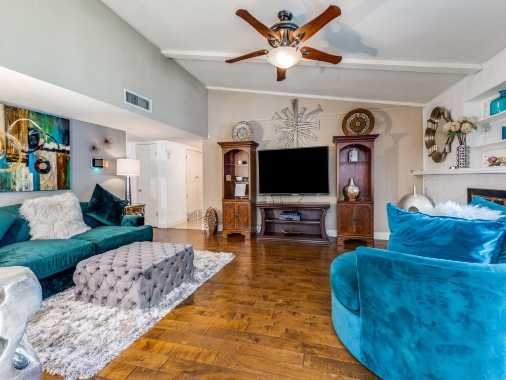 White Rock Village 01 - Residential