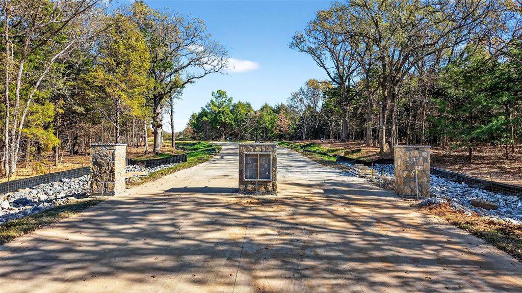 Spout Springs - Land