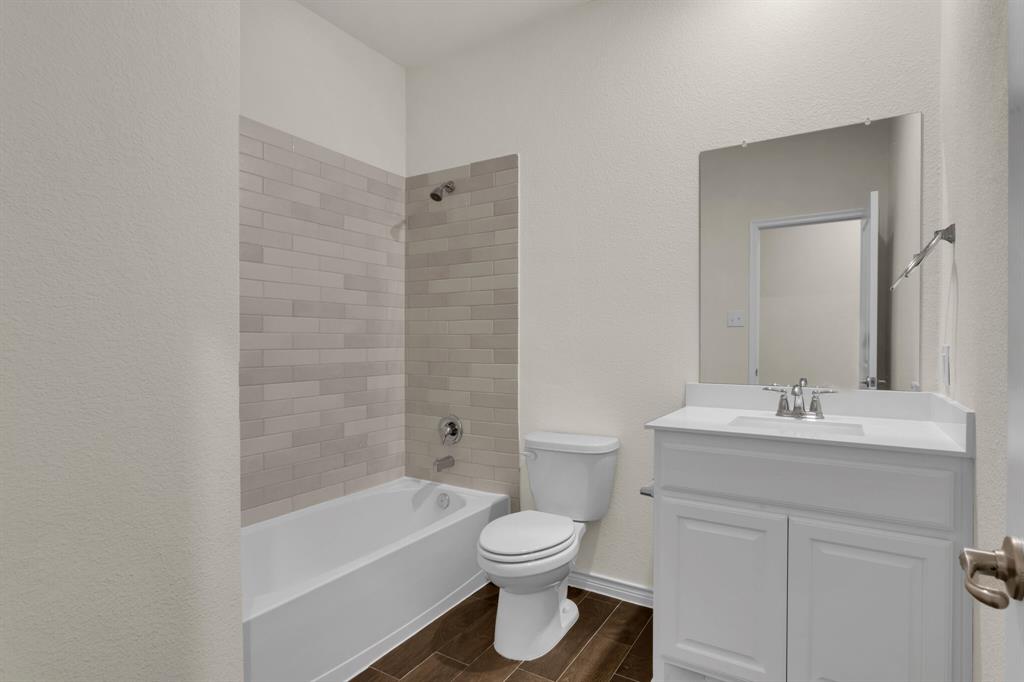 Lakeside at Heath - Residential Lease