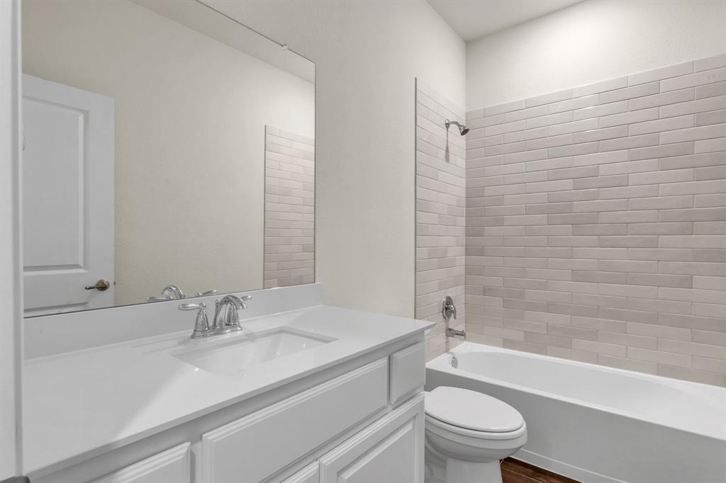 Lakeside at Heath - Residential Lease