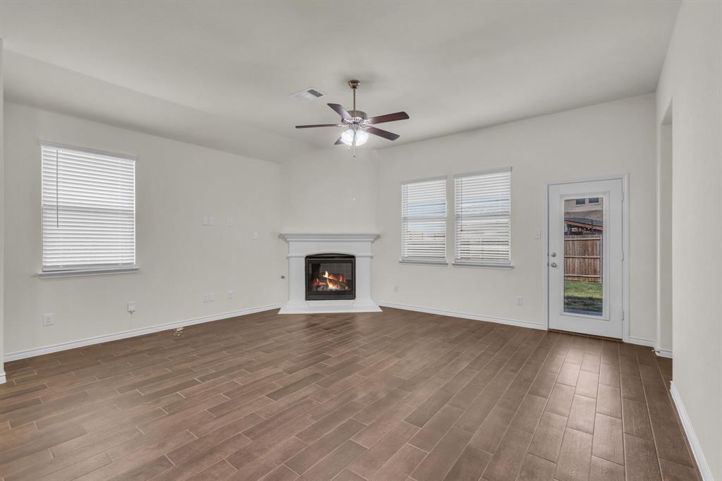 Lakeside at Heath - Residential Lease