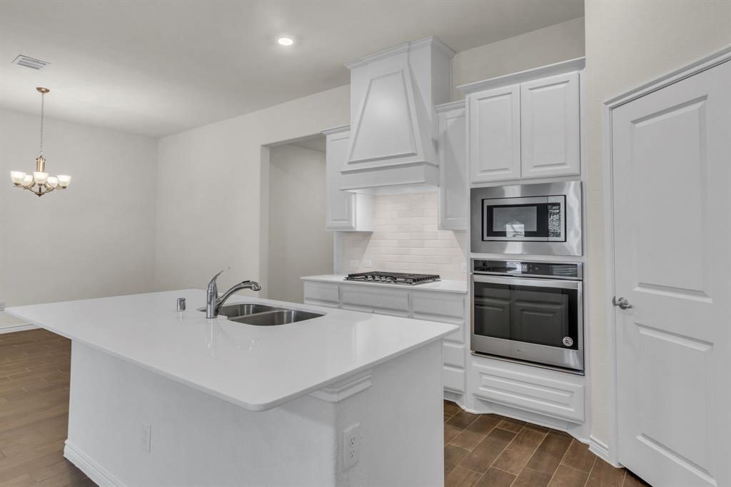 Lakeside at Heath - Residential Lease