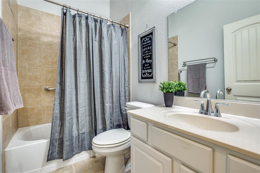 5220 Grove Cove Drive