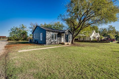 A home in Cleburne