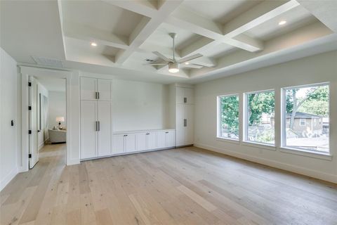 Tiny photo for 5438 Bonita Avenue, Dallas, TX 75206 (MLS # 21013297)