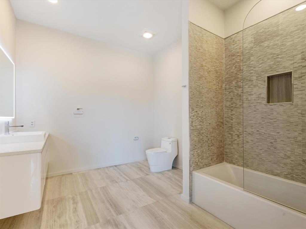 Walnut Park - Residential