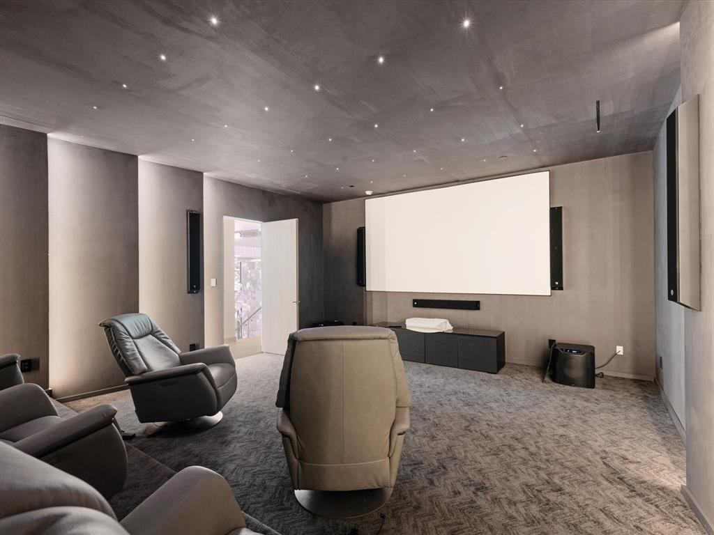 Walnut Park - Residential