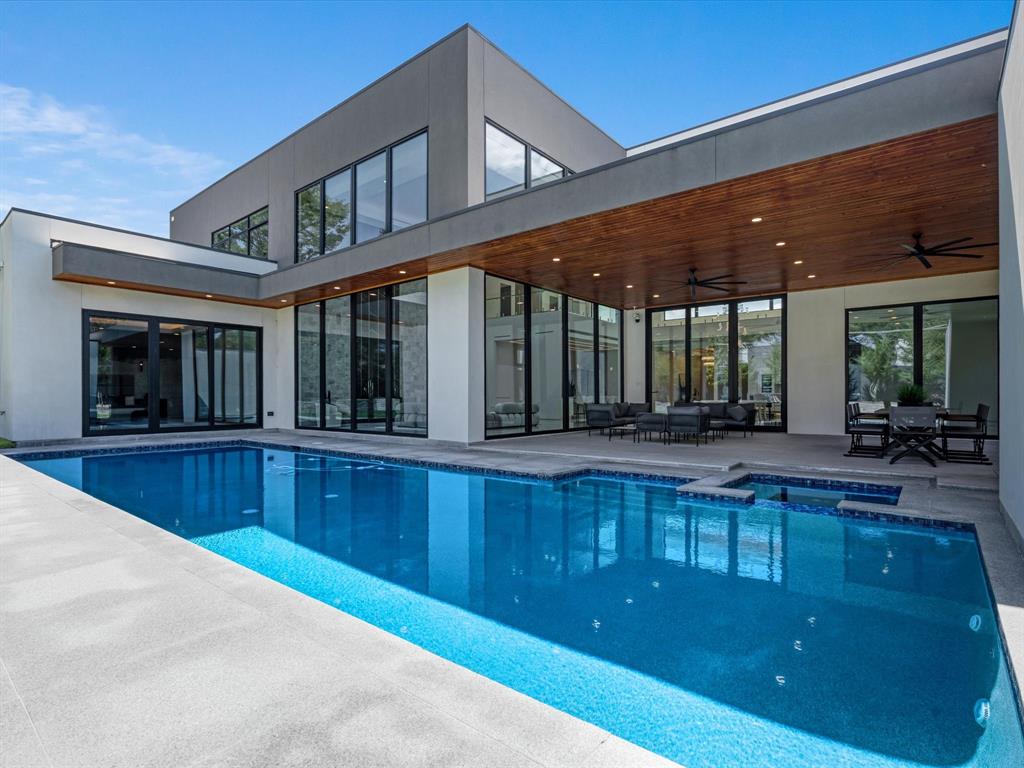 Walnut Park - Residential