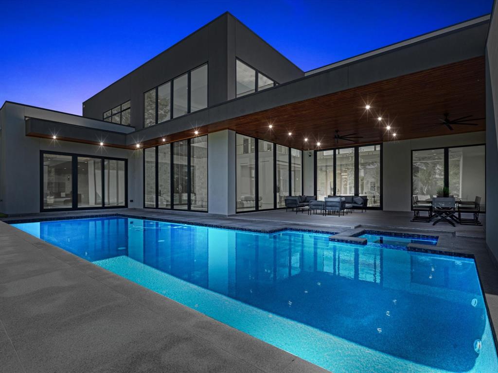 Walnut Park - Residential