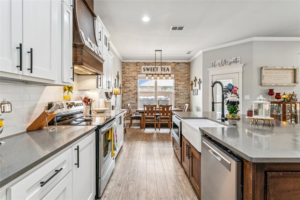7414 Big Country Way