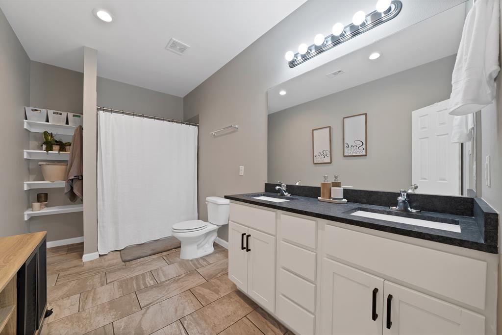 Lancaster Hills 05 - Residential