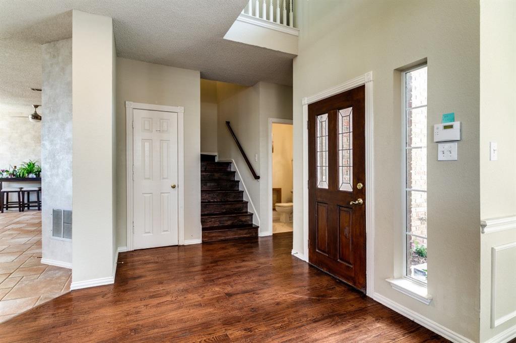 904 Brentwood Drive