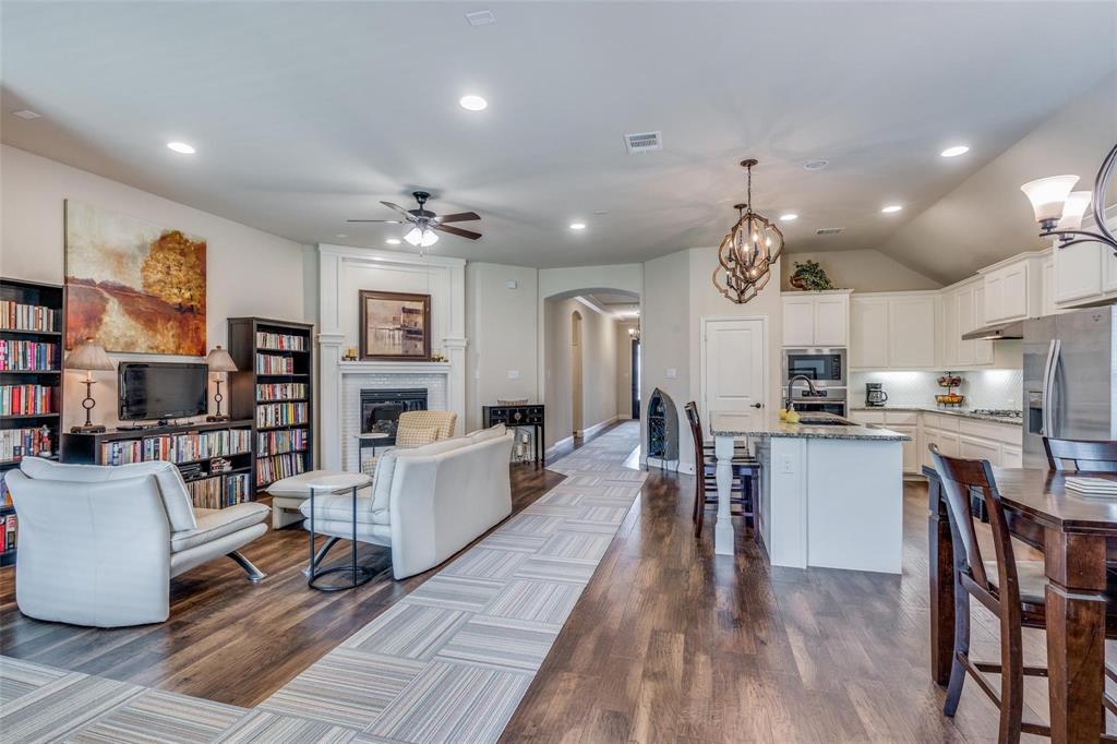 3523 Charleston Drive