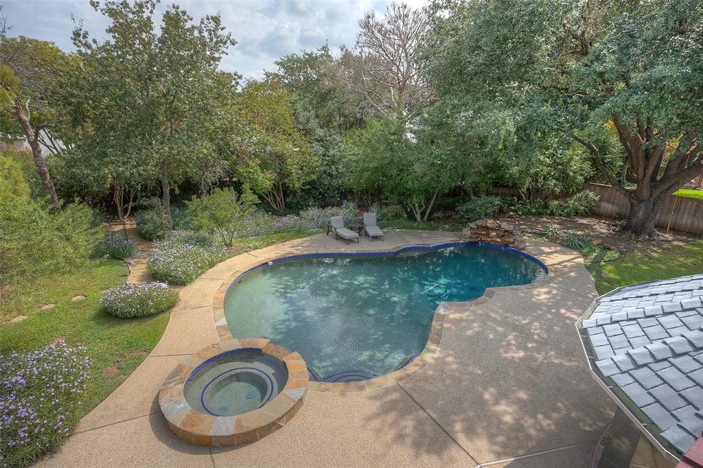 6133 Forest Highlands Drive