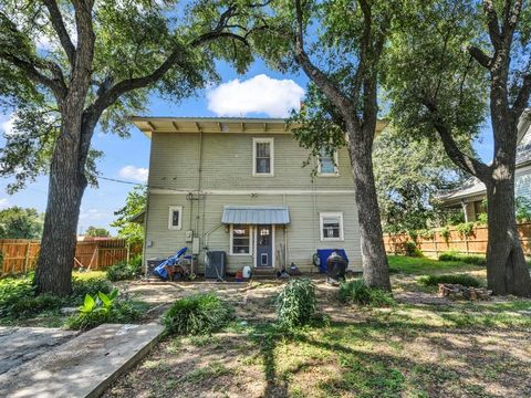 A home in Mineral Wells