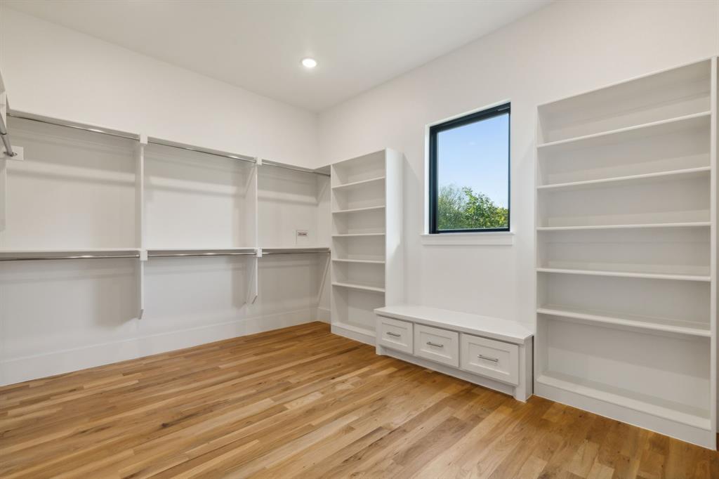 Hawks Wood Ph 2 - Residential