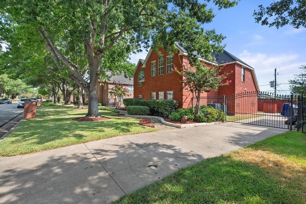 4211 Murwick Drive