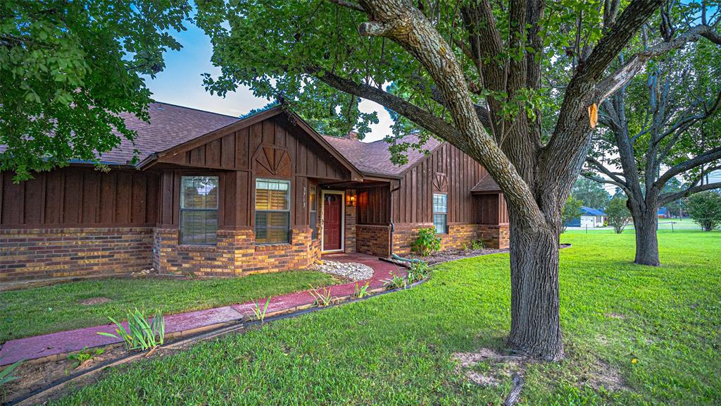 3713 Indian Creek Trail
