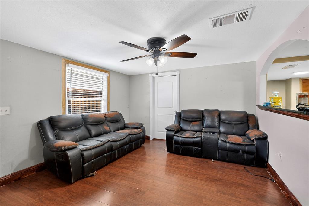 thomas collins - Residential