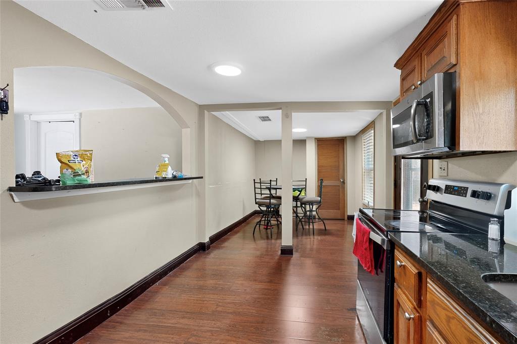 thomas collins - Residential