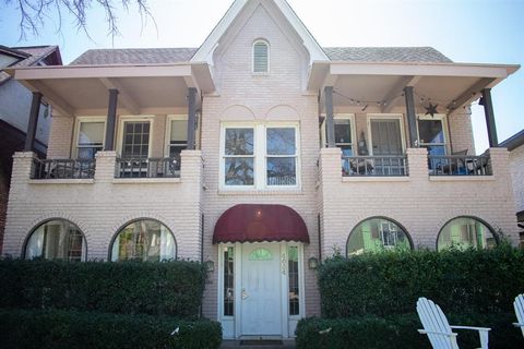 Photo of 4034 Hawthorne Avenue #103, Dallas, TX 75219 (MLS # 21229245)