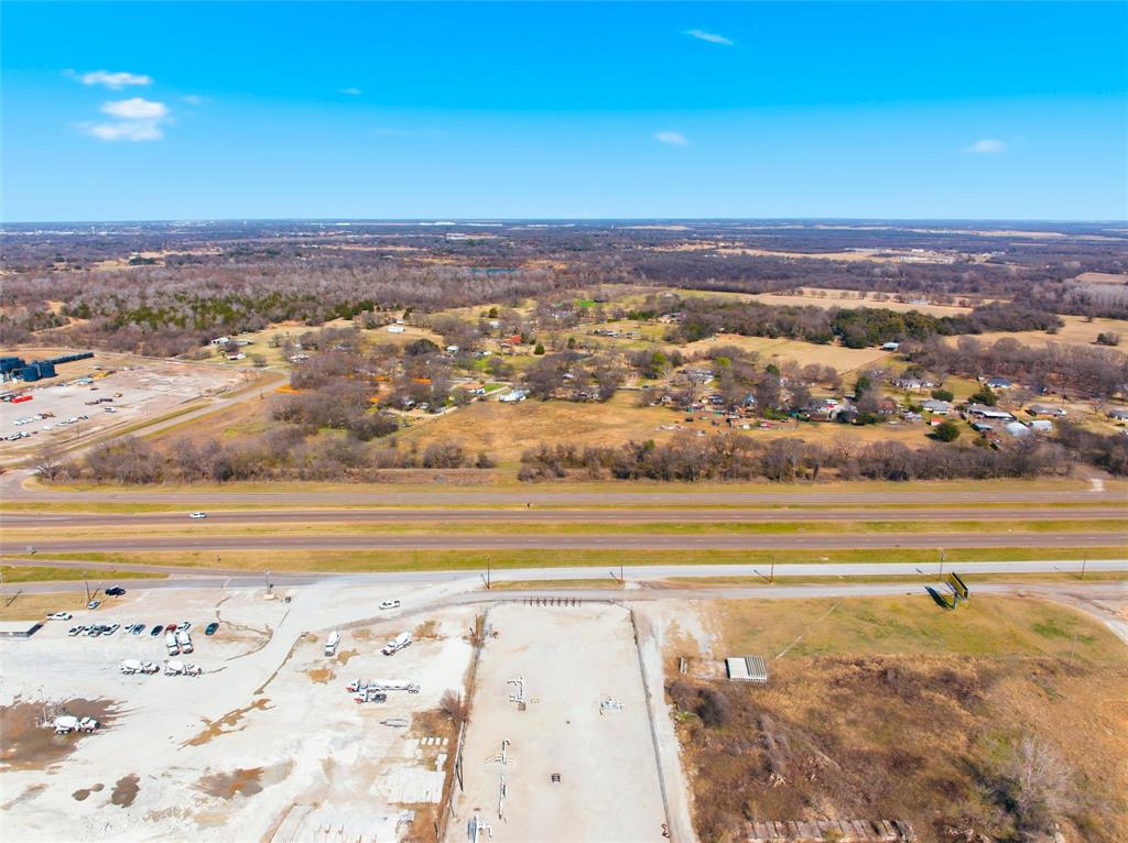 Tomas De La Vega - Residential