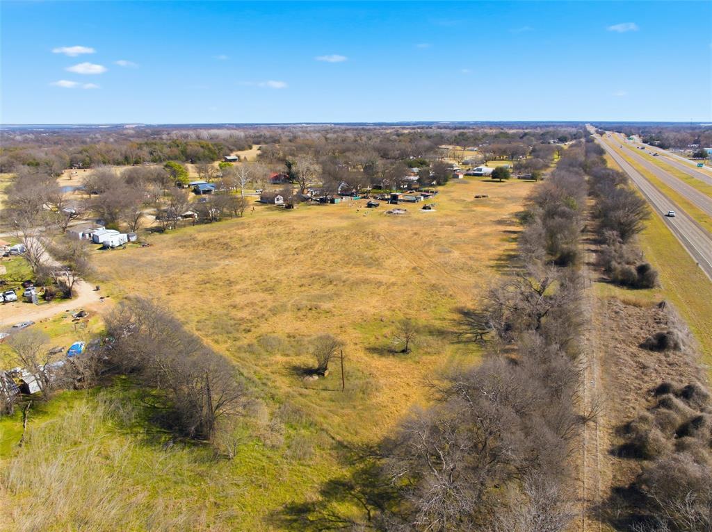 Tomas De La Vega - Residential