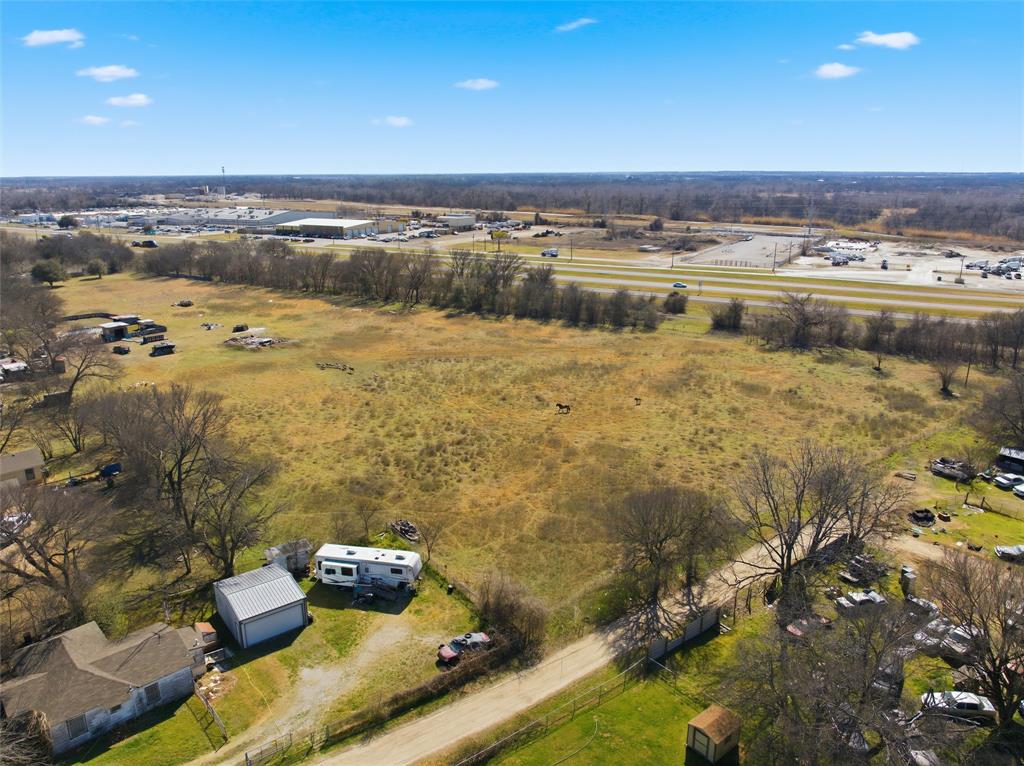 Tomas De La Vega - Residential