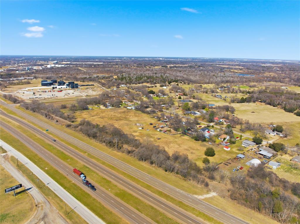 Tomas De La Vega - Residential