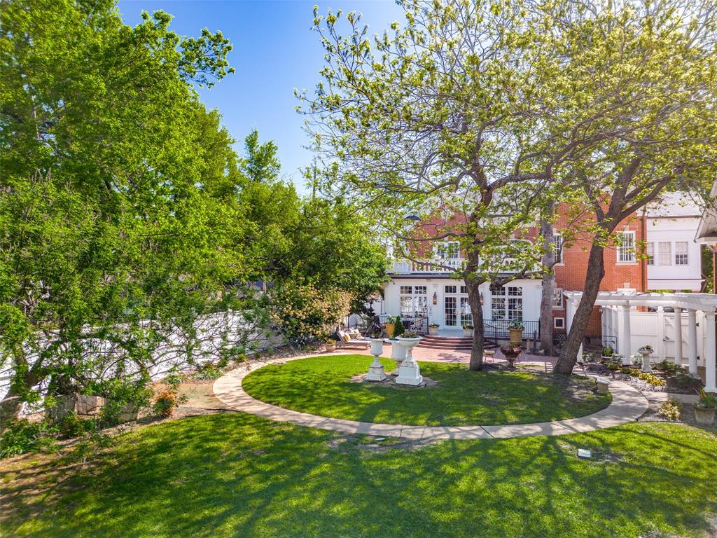 Mckinney Outlots - Residential