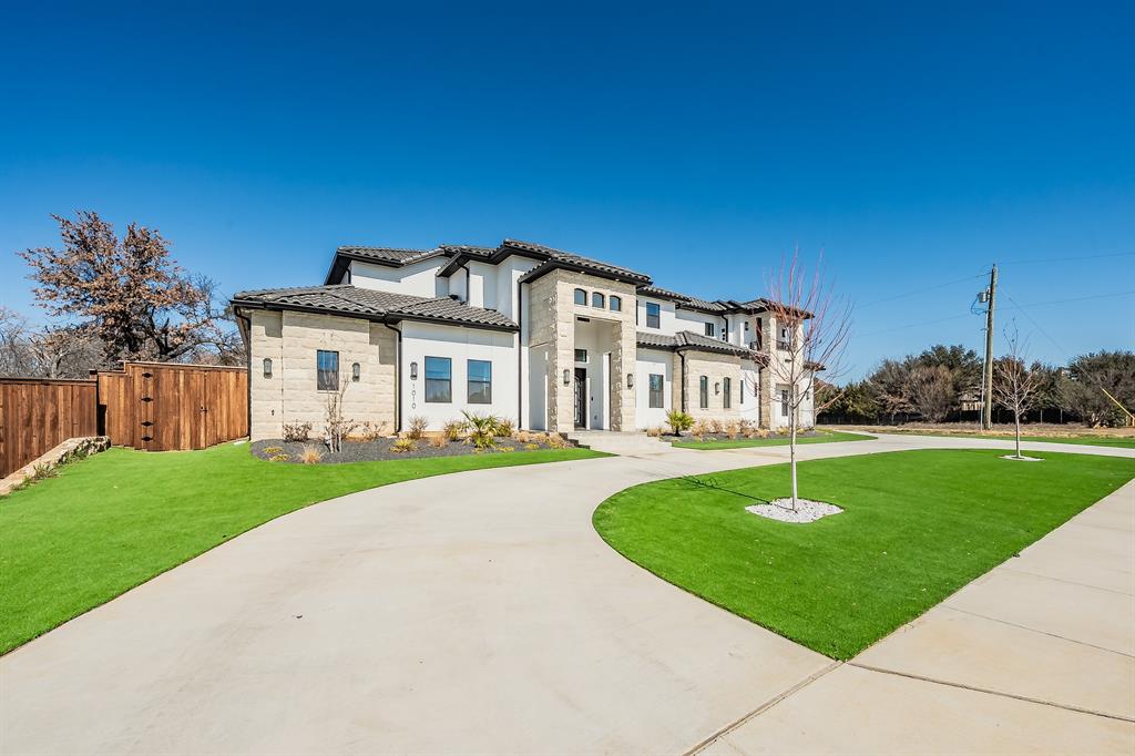 1010 W McDonwell School Road