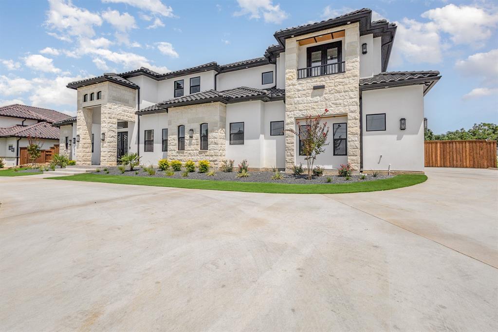1010 W McDonwell School Road